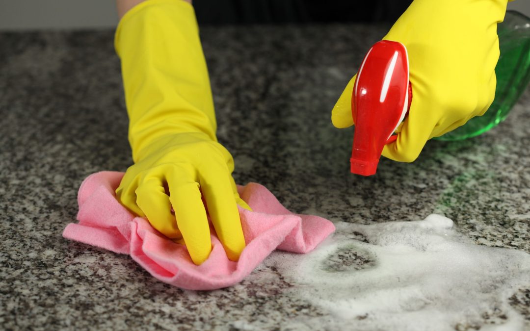 5 Benefits of Using a House Cleaning Service in Midlothian, VA